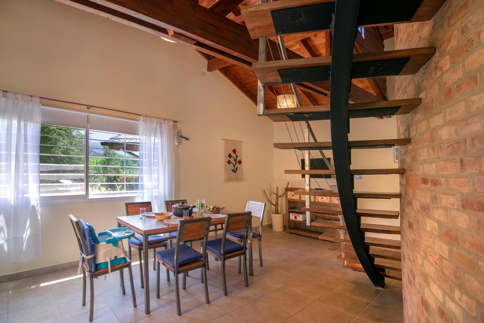 Casa Arboles De Tala Con Parque Amplio * Villa General Belgrano